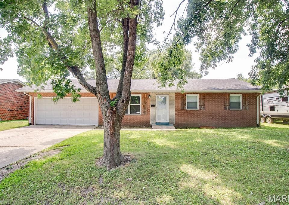 1st image of 2604 Angela Dr