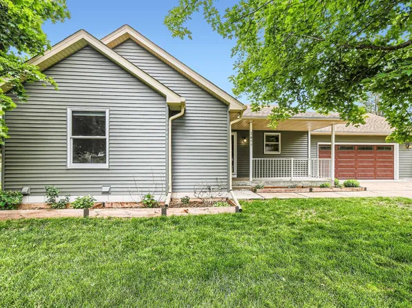 1877 Quasar Ave S, Lakeland, MN 55043