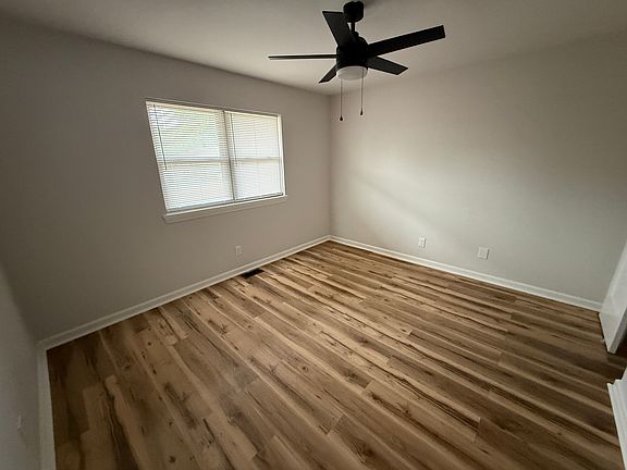 4th image of 1137 Schiller Ave #B94dc8032
