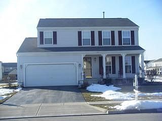 1st image of 900 Wellsley Way