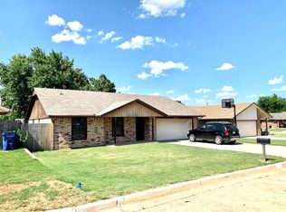 919 W Ridgehaven Way, Mustang, OK 73064