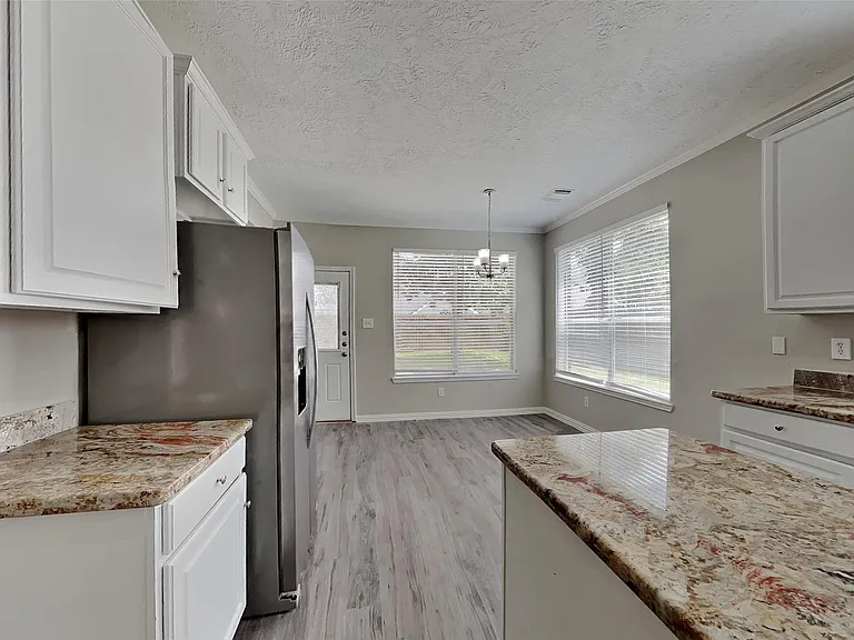 1703 Calmar Dr — Photo 4