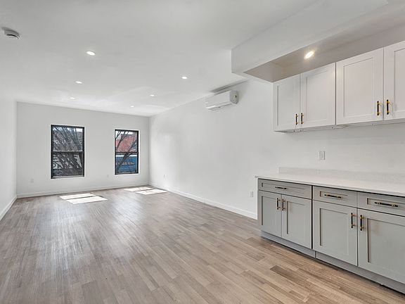 3rd image of 1707 Pitkin Ave #1