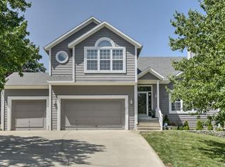 23120 W 46th St, Shawnee, KS 66226