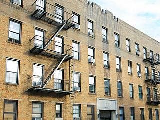 2nd image of 3168 34th St APT B4