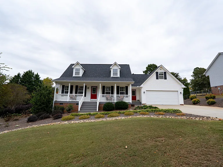 312 Home Place Dr — Photo 3