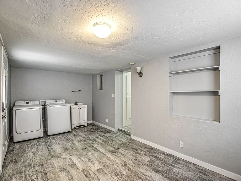 Vintage Ranch Home — Photo 25