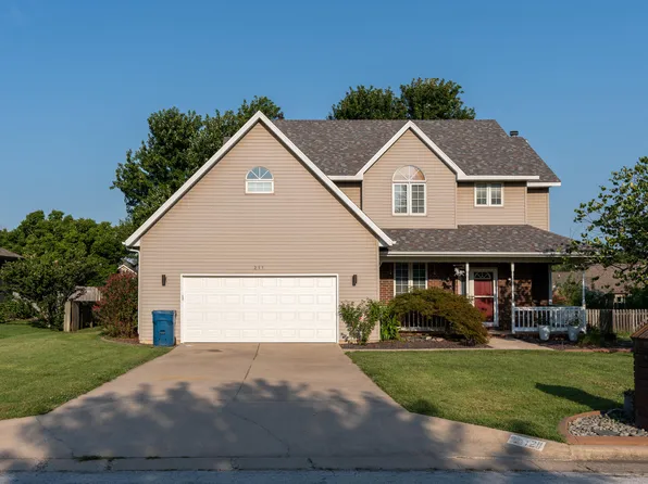 211 N Marie Street, Nixa, MO 65714
