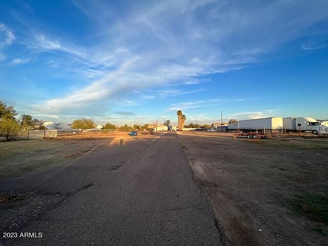1st image of 6207 S 39TH Avenue #-