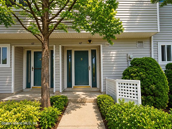 5th image of 67 Indale Ave