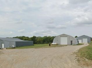 25359 S Valencia Rd, Osage City, KS 66523