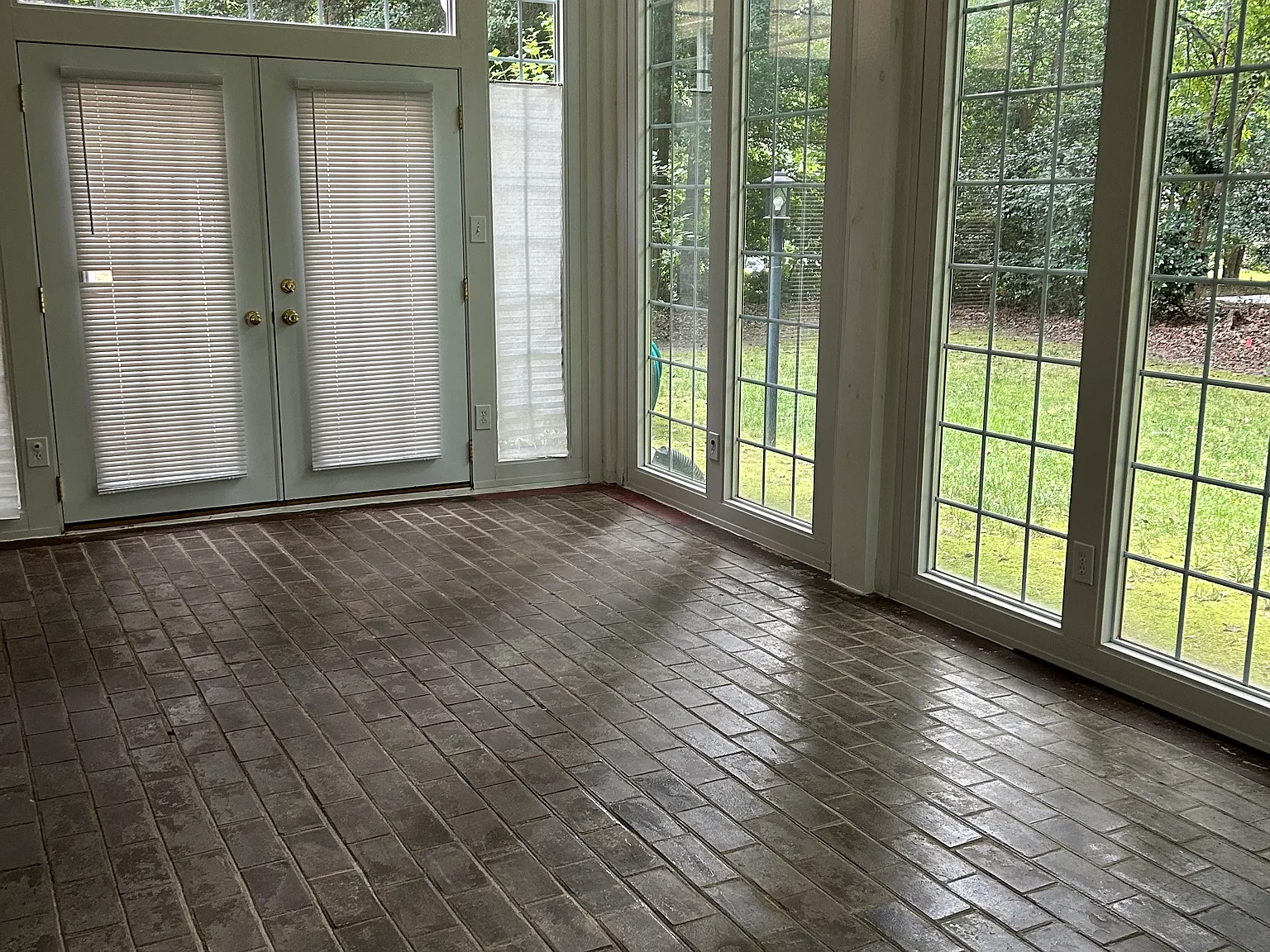 4 bed, 3540 sqft, $3,500 — Photo 3