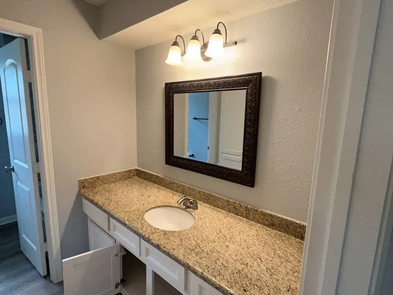 27226 Pyeatt Ln — Photo 20
