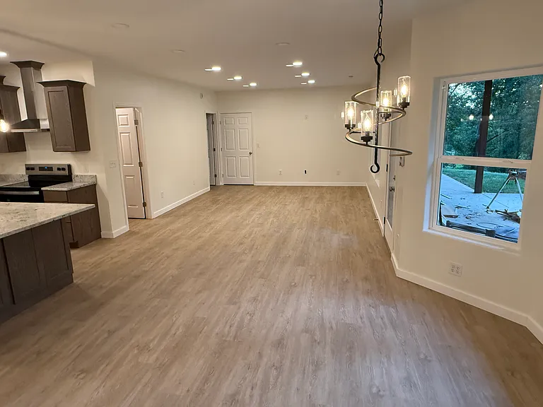 1177 Marble Hill Rd — Photo 1
