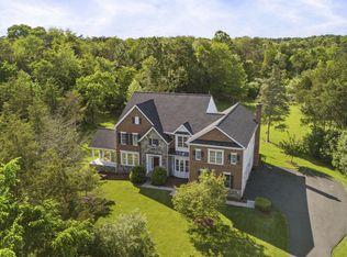 16456 Glory Creek Trl, Centreville, VA 20120