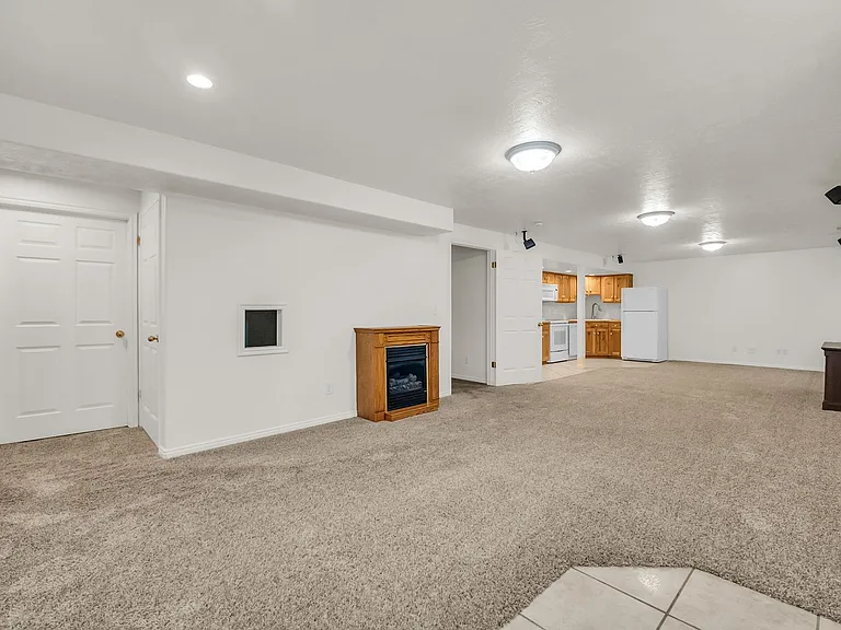 1429 W Flint Meadow Dr — Photo 24
