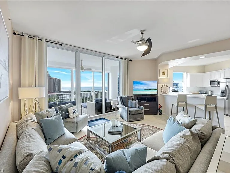 400 Flagship Dr #902 — Photo 4