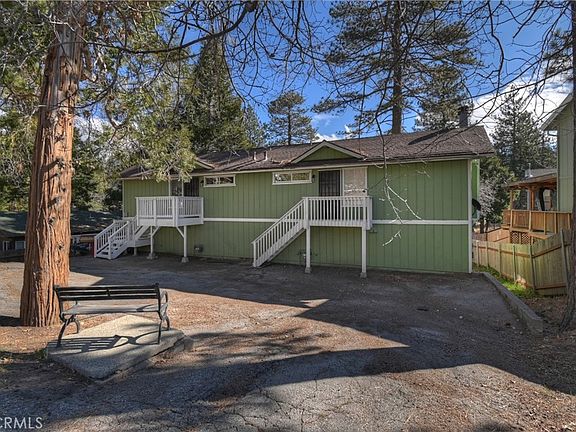 4th image of 32142 Hunsaker Way