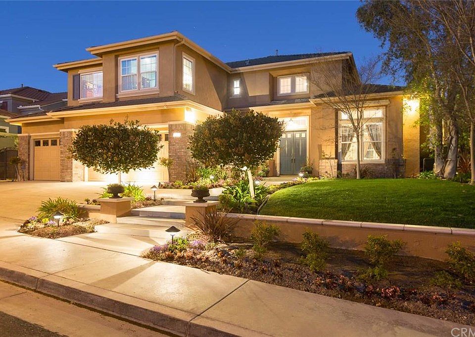 1st image of 1014 S Summer Breeze Ln