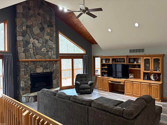 5th image of 5575 River Ridge Trl