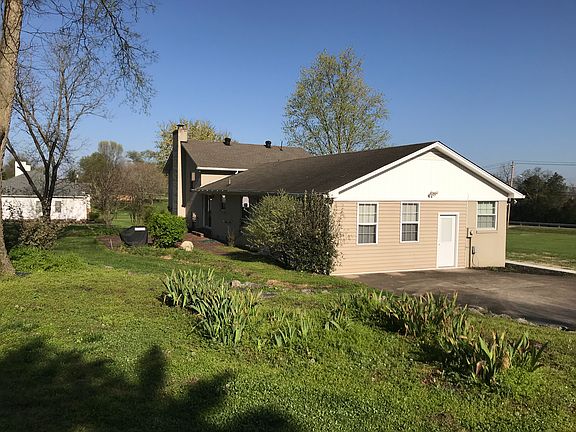 4th image of 417 Nichols Ln
