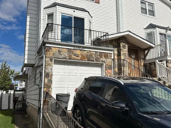 75 Villa Nova St, Staten Island, NY 10314