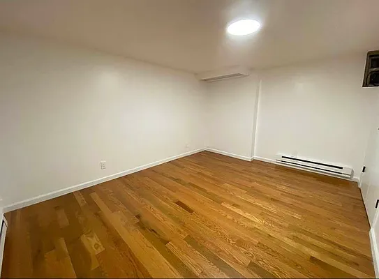 Rented by Voro NYC | media 4