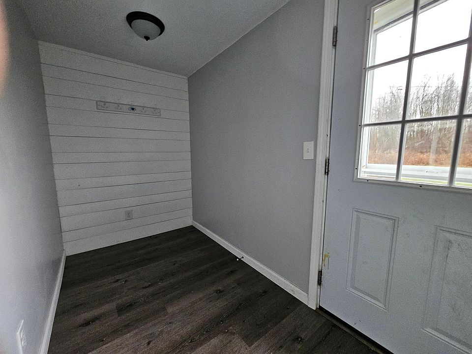 Mudroom/entryway