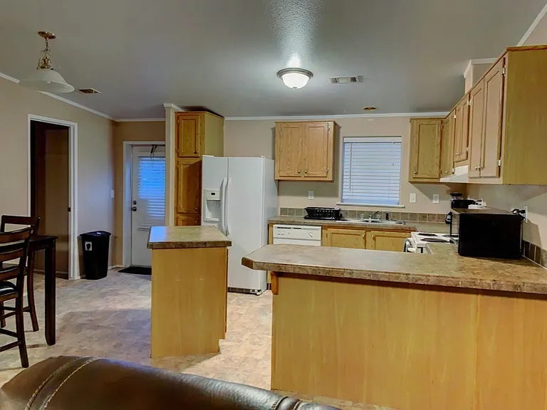 3513 Smith St — Photo 6