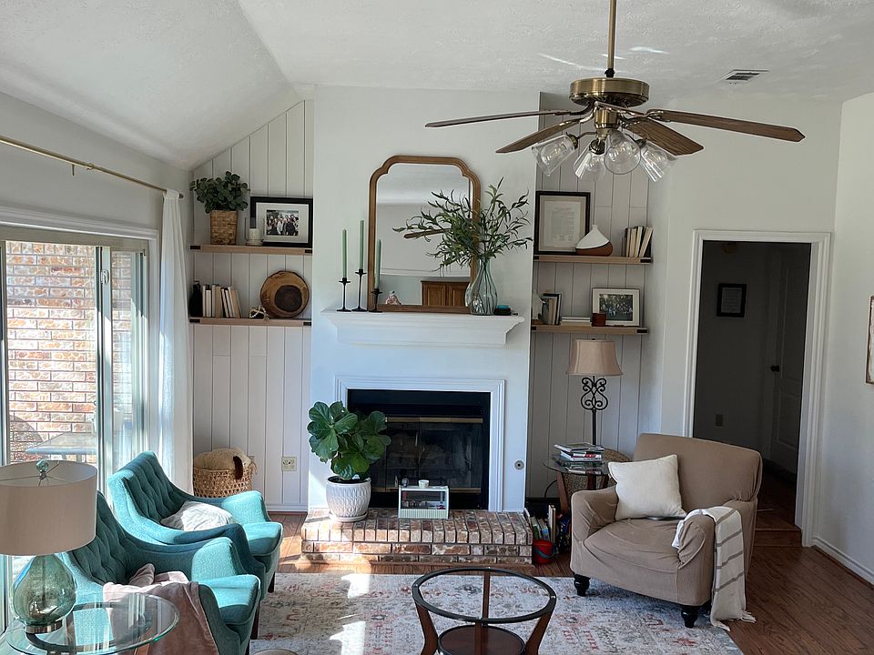 1st image of 2804 Rayado Ct N