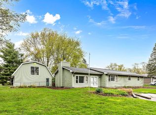 5005 Lynn Ln, Valparaiso, IN 46383
