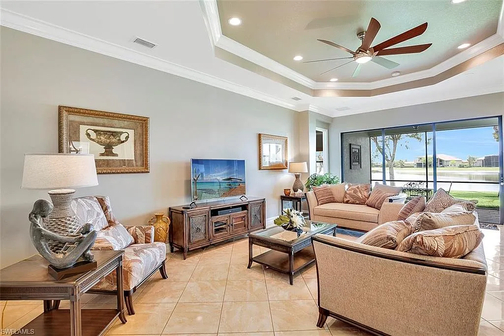 3745 Pleasant Springs Dr — Photo 3