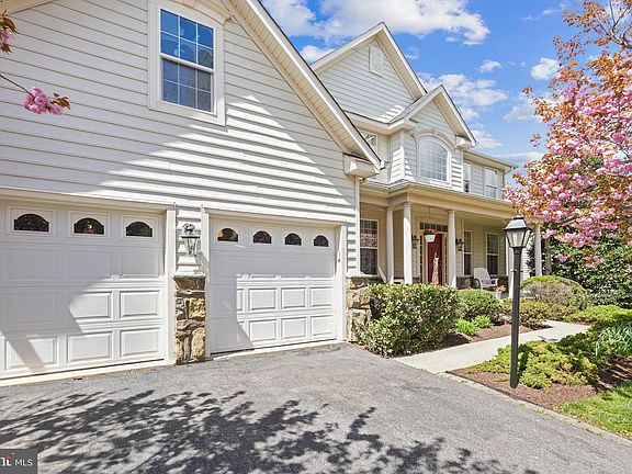 5th image of 5020 Tothill Dr
