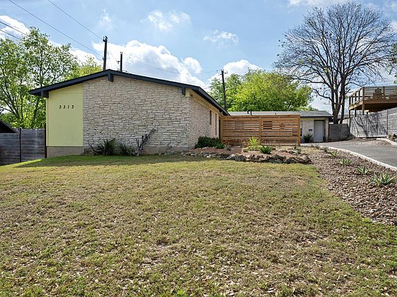2nd image of 3313 S Oak Dr