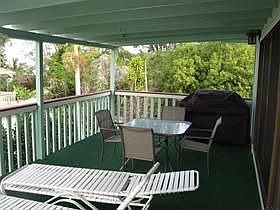 Large upper lanai