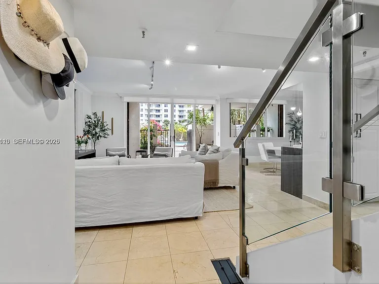 520 Brickell Key Dr #A307 — Photo 2