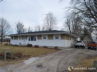 103 NE 2nd St, Cannelburg, IN