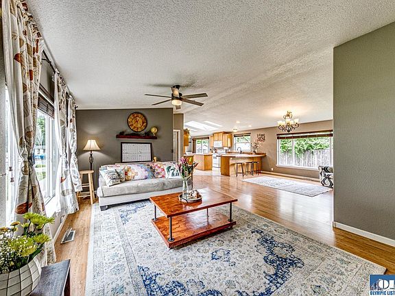 2nd image of 3425 Mill Creek Ct