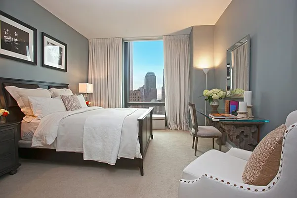 Sold by Olshan Realty | media 7