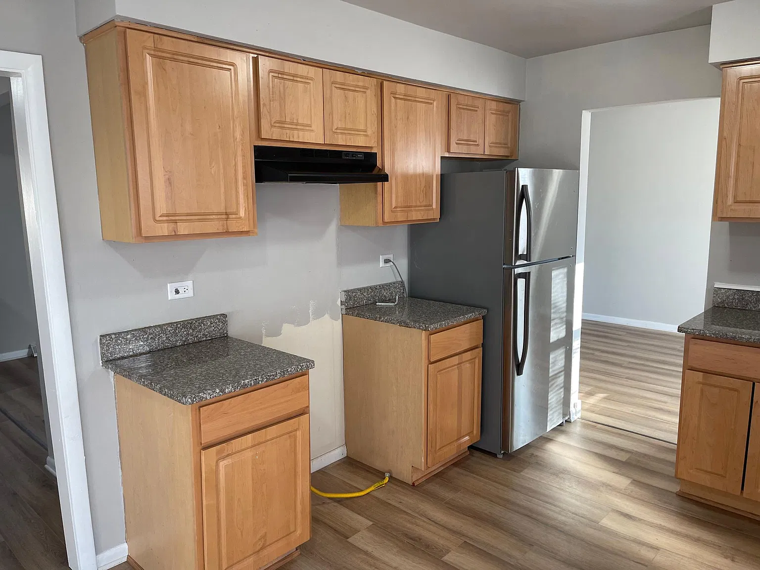 3 bed, 1294 sqft, $2,600 — Photo 2