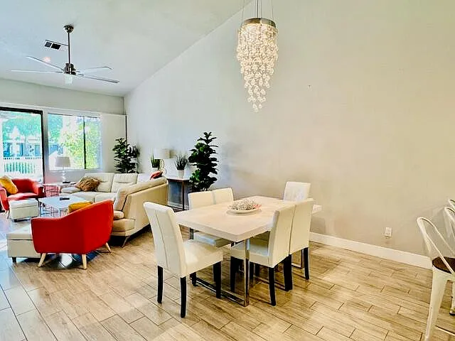 42320 Sari Ct — Photo 8