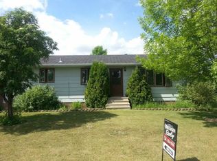 1124 16th Ave, Langdon, ND 58249