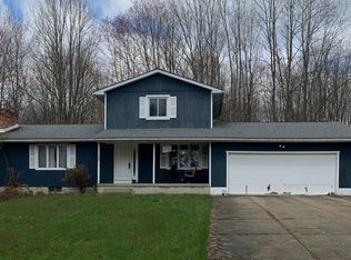 4400 Mayfair Rd, Uniontown, OH 44685