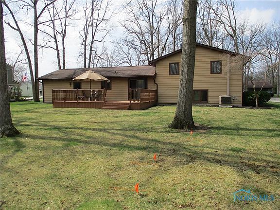 4th image of 1921 Sherwood Dr