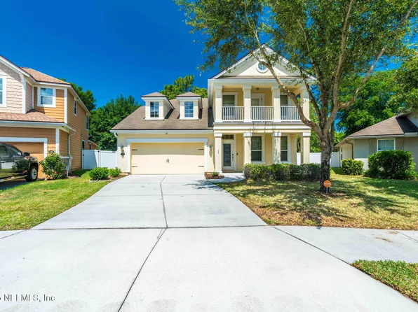 136 AUBURN OAKS Road W, Jacksonville, FL 32218