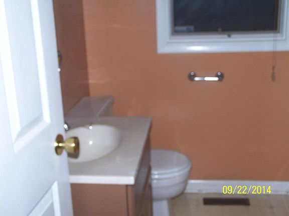 4th image of 1621 Autry Way