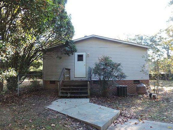 4th image of 245 Gardner Dr