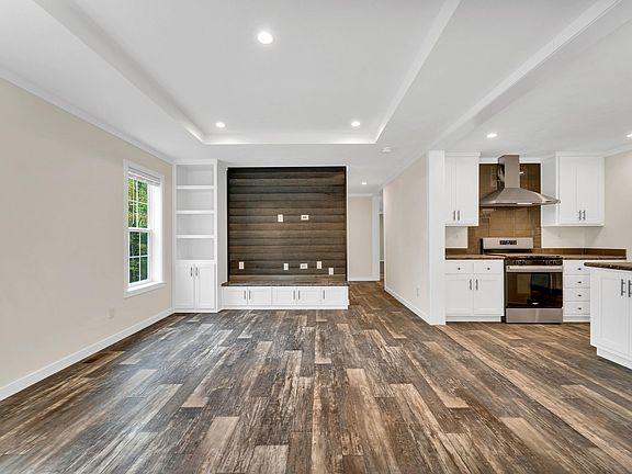 2nd image of 118 Champion Hill Road