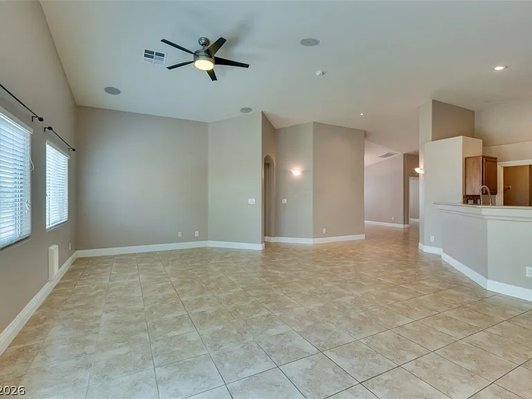 82 Rattlesnake Grass Ct — Photo 14