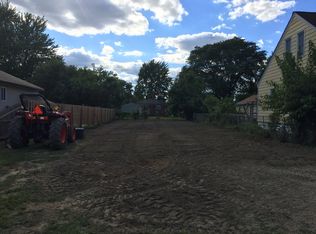 25931 Fern St, Roseville, MI 48066